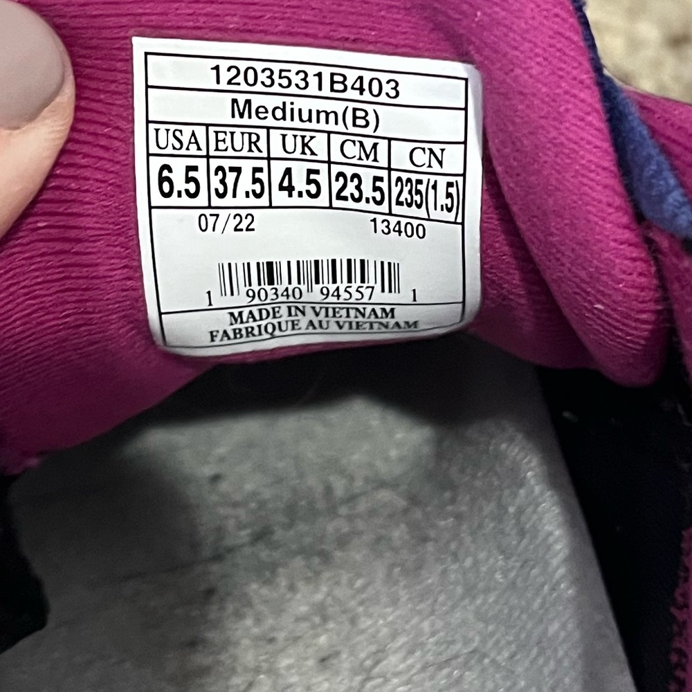 Brooks adrenaline GTS 22, women’s 6.5 - Picture 8 of 8